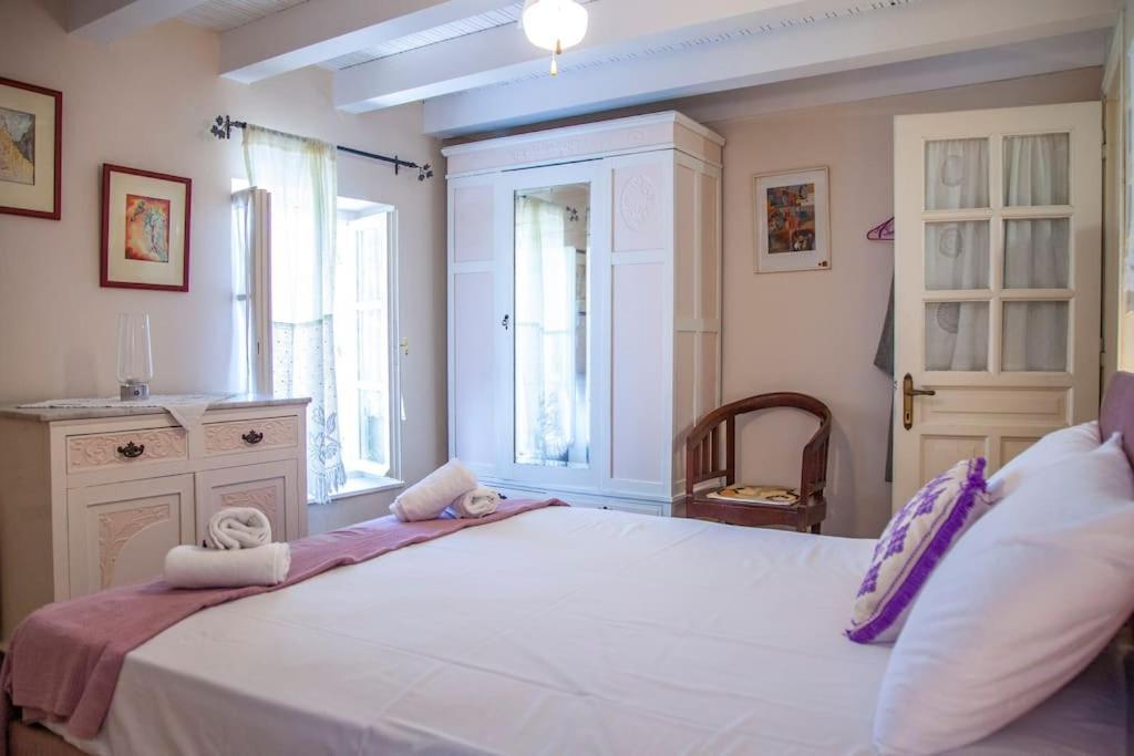 The Magnolia Villa Skopelos stad Exteriör bild